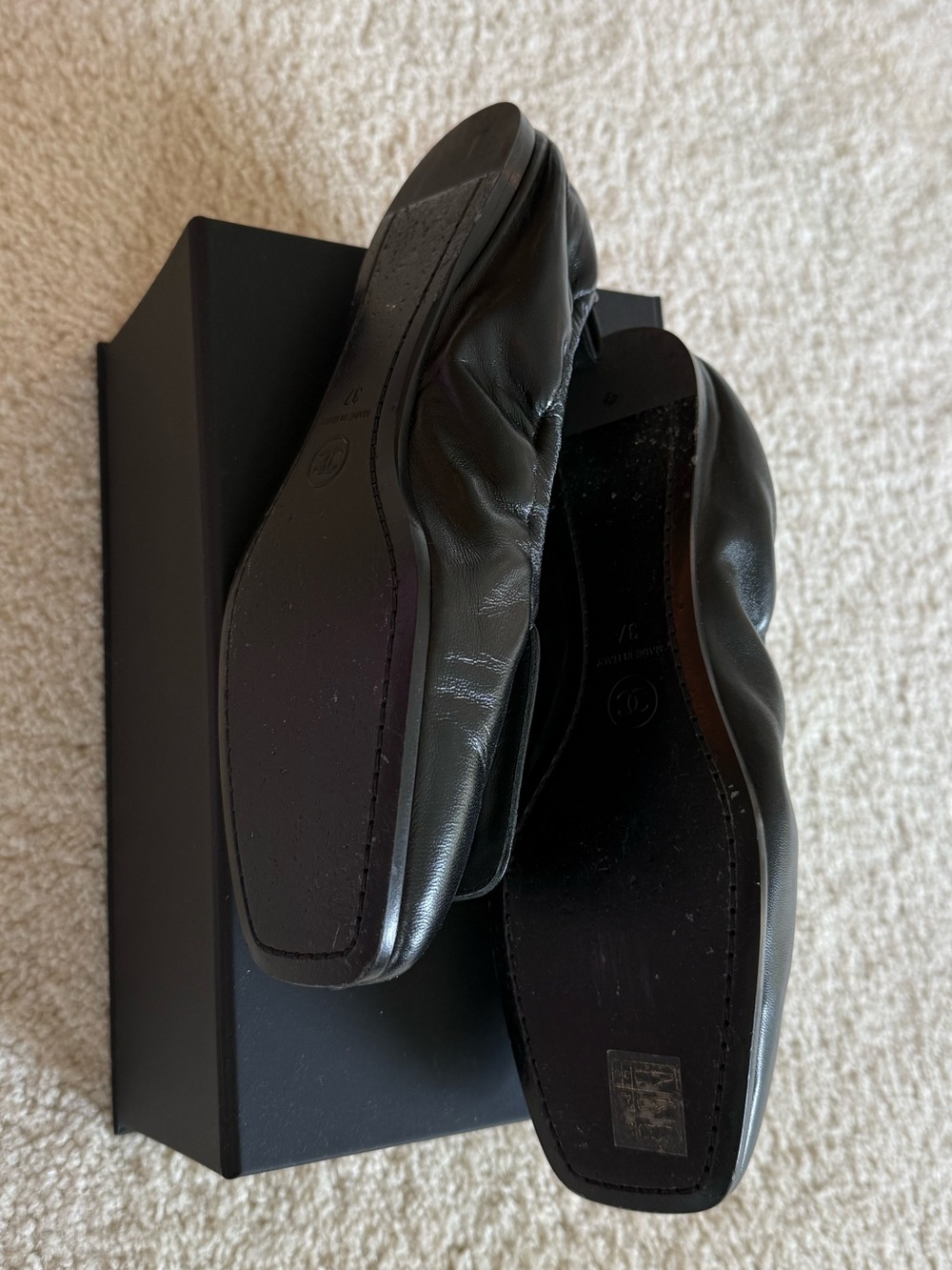 CHANEL Flats, Size 37 - Picture 2 of 2